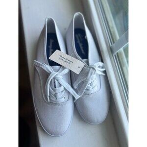 Tommy Bahama White Ked Sneakers - New with Tags! Size 7!